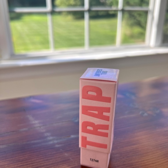 DRILL SERGEANT New in Box Jeffree Star Velvet Trap Lipstick Sultry Gray matte - Picture 4 of 6